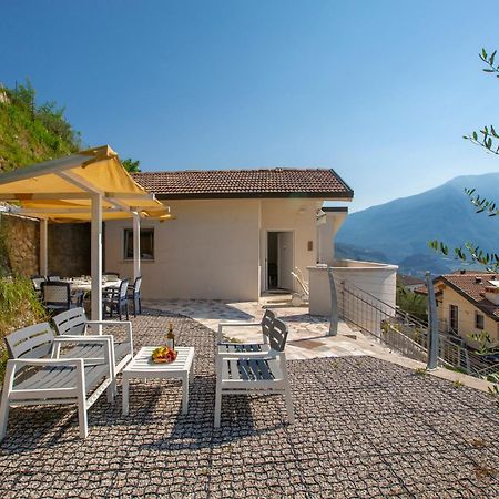 Casa Rene - Happy Rentals Tenno Dış mekan fotoğraf